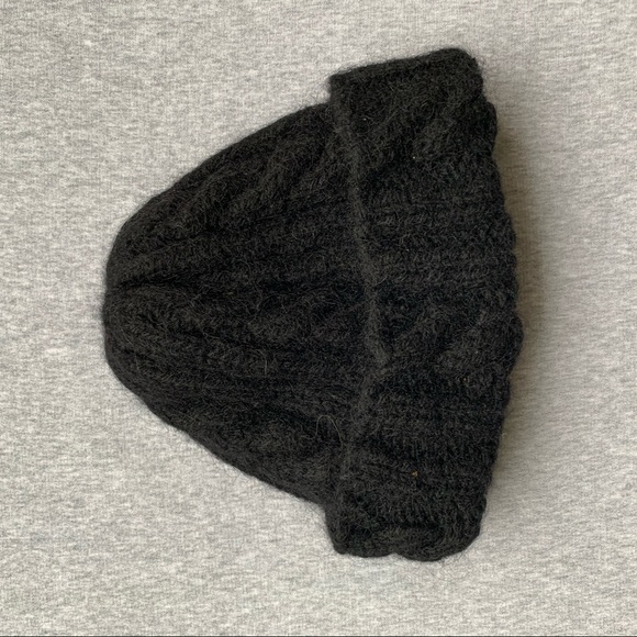 GAP winter cap, wool and fleece lined - Picture 1 of 3
